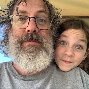 Meet your Posher, Stuart